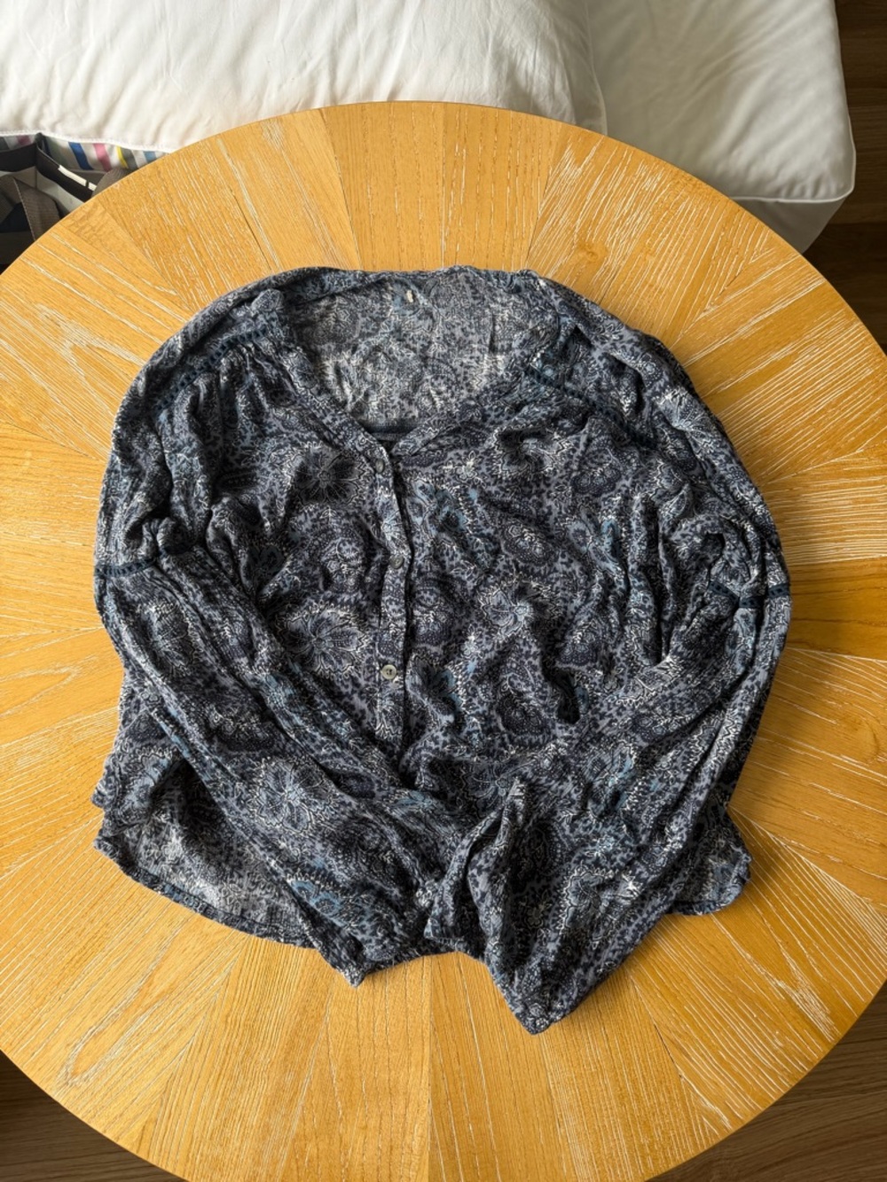 American Eagle Outfitters Black and Gray Paisley Button Cardigan
